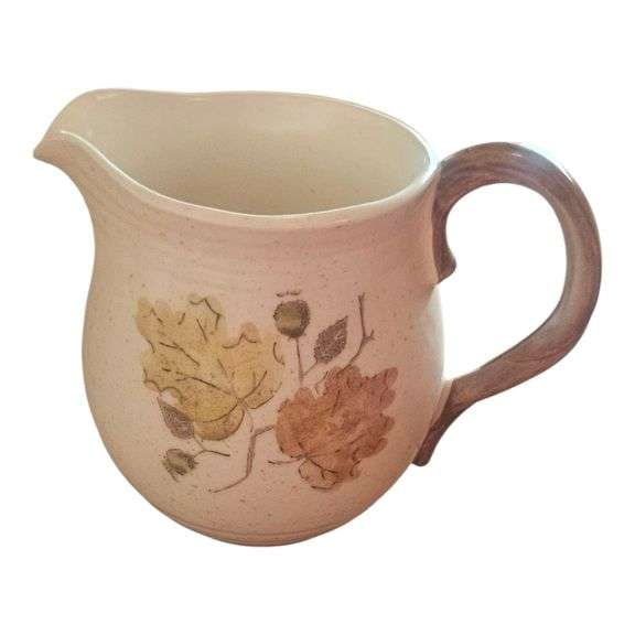 Metlox Woodland Gold – 1-Quart Pitche image