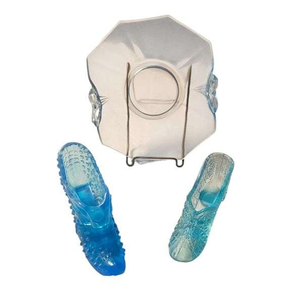Fenton Aqua Blue Glass Shoes & Decorative Octagon Plate image