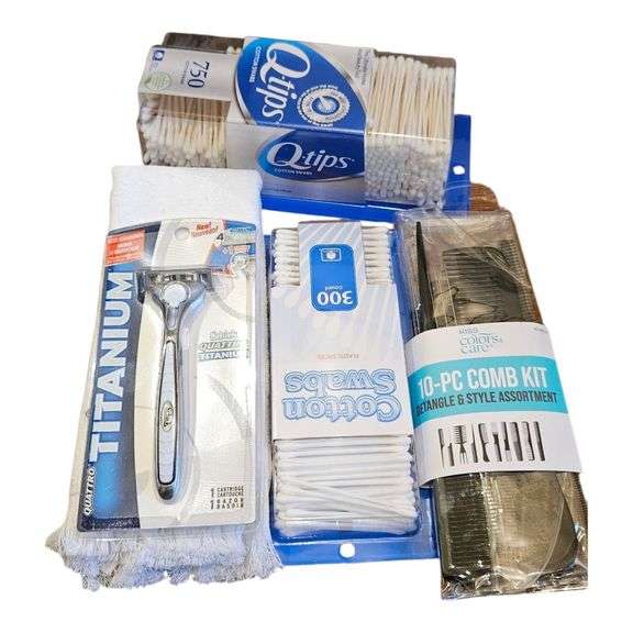 Personal Grooming Essentials Bundle image