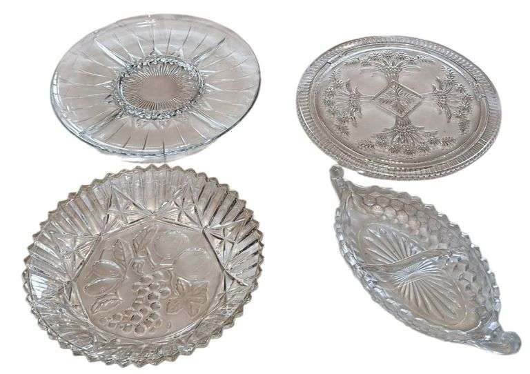 Clear Pressed Glass Serving Set – 4 Pieces image