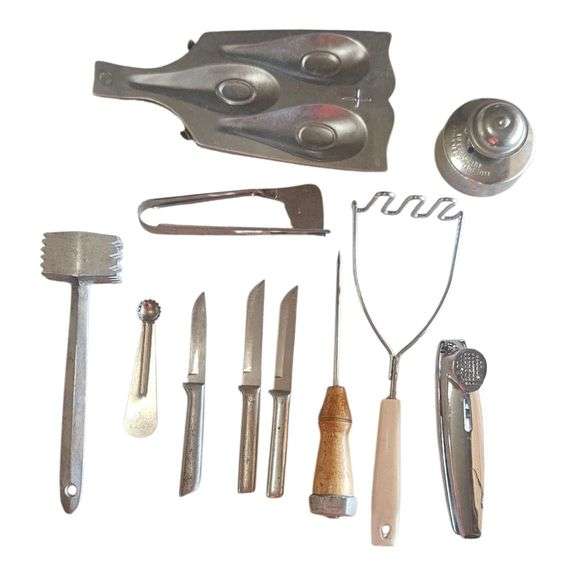 Vintage Kitchen Gadget Lot – Meat Tenderizer, Cutlery, Utensils & More image