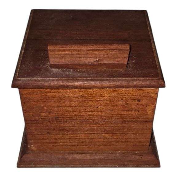 Vintage Wooden Recipe Box Packed with Handwritten & Collected Family Recipe image