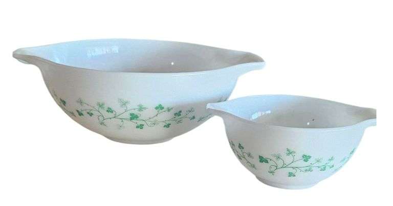Pyrex “Shenandoah” Mixing Bowls image
