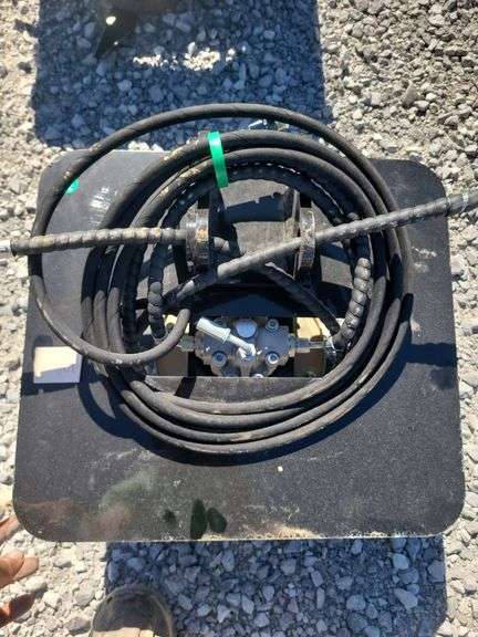 Mini excavator hedge cutter image