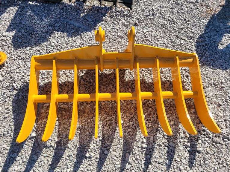 CAT 305 Dense-teeth rake. 44" wide. image