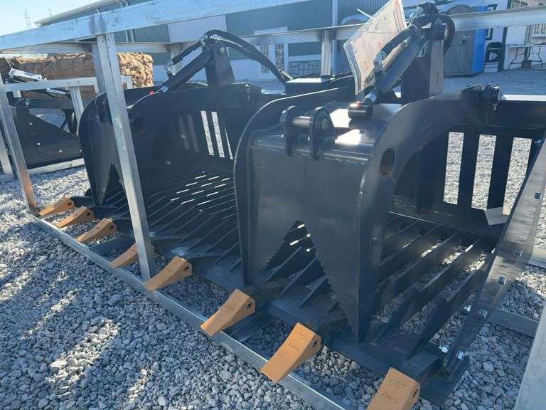 RGB-11-72W Heavy duty rock grapple image