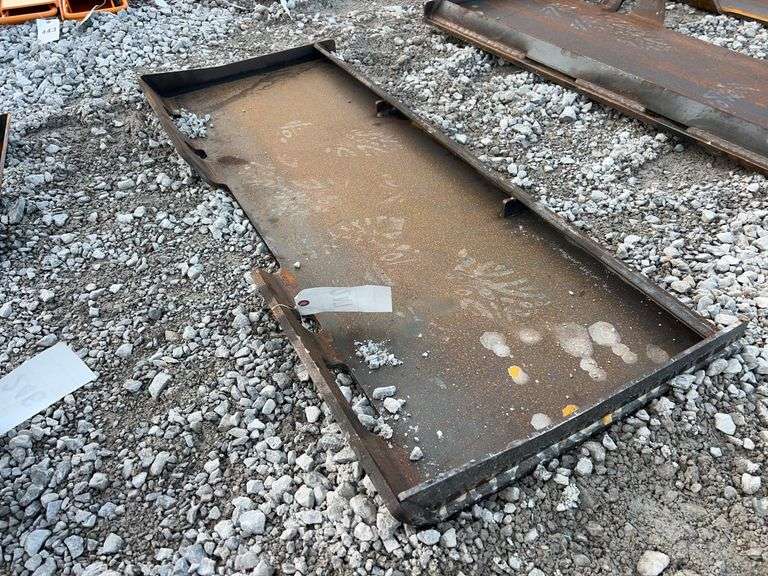 Heavy Duty Skid Steer Attachment Plate image