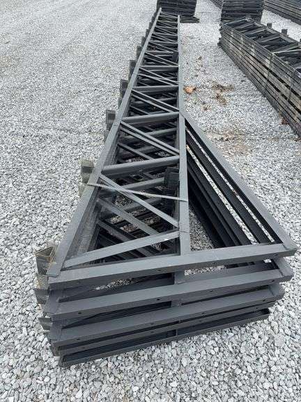 40ft Gable with Overhang (10 pcs selling as quantity 5) image