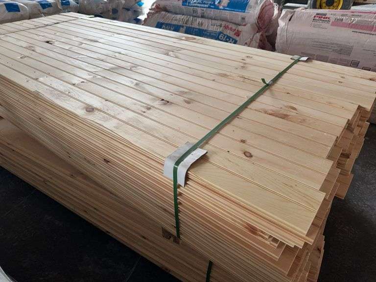1x6x8 tongue and groove White pine. V groove on one side, beaded on the other. 128 boards 1024 linear foot selling per sq ft x419 image