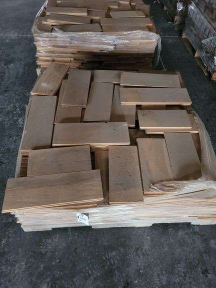 Per pallet x5 Approx 750sq ft total of Oak Flooring image