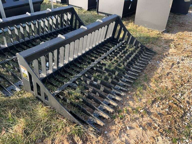 Medium 72” skid steer rock bucket image