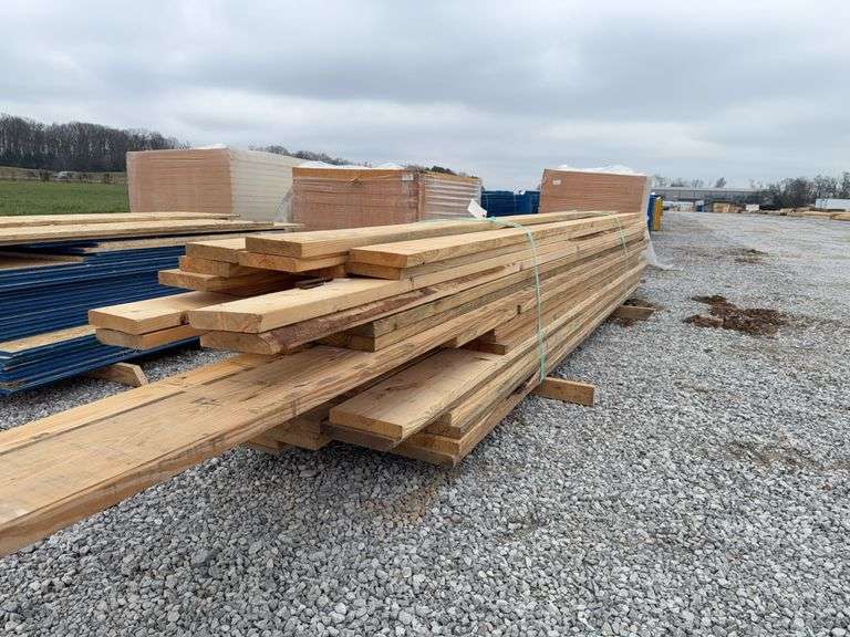 Bundle of Used Lumber image