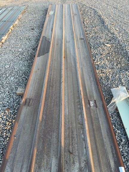 16ft Brown Metal image