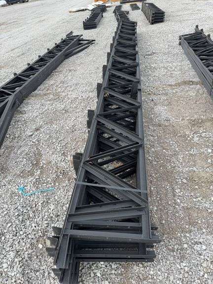 24ft Freestanding image