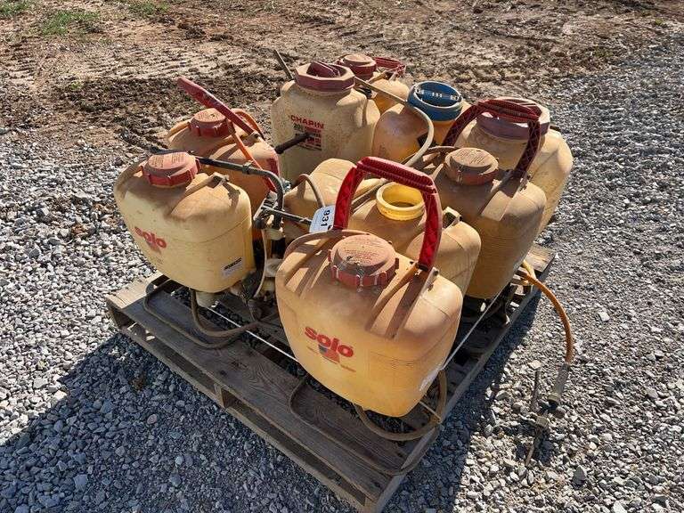 10x used backpack sprayers image