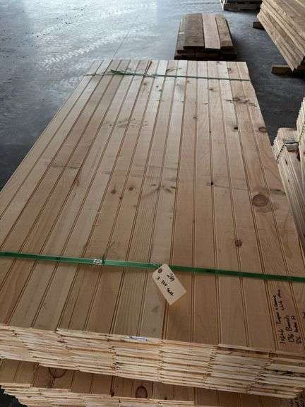 1x6x6 tongue and groove White pine. 136 boards 816 linear foot selling per sq ft x334 image