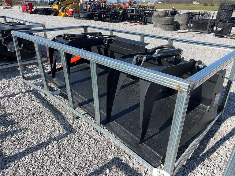 83" Skid Steer Grapple Bucket image