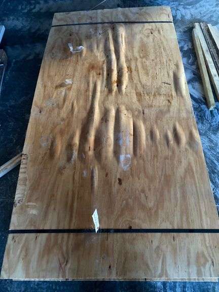 4ftx8ft Plywood image