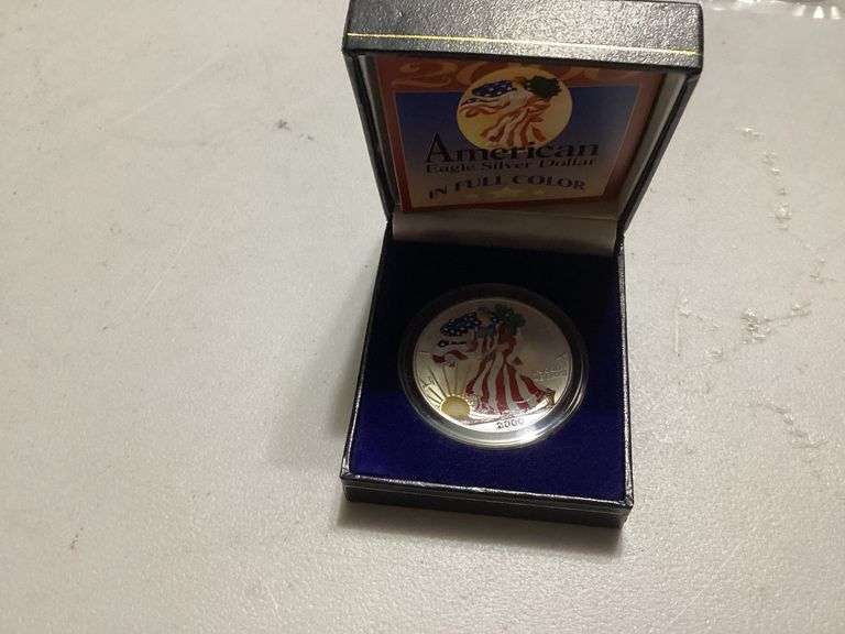2000 American Eagle Silver Dollar in Color with Box image