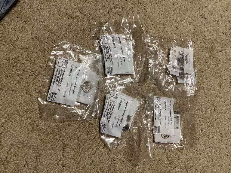 Lot of Modern US Coins - Kennedy Halves, Washington Quarters image