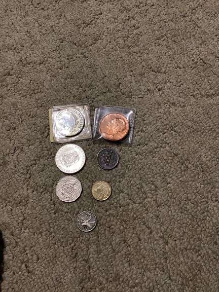 Mixed Lot of Circulated Coins - Australia and Other Coins image