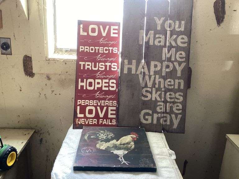 Rustic Wall Decor - Motivational Sayings & Chicken Art image