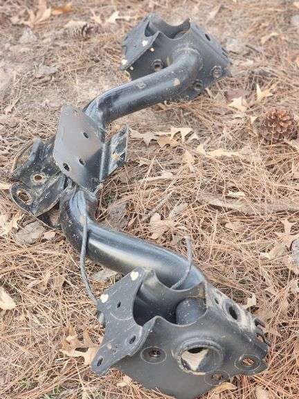 Vehicle Trailer Hitch Receiver image