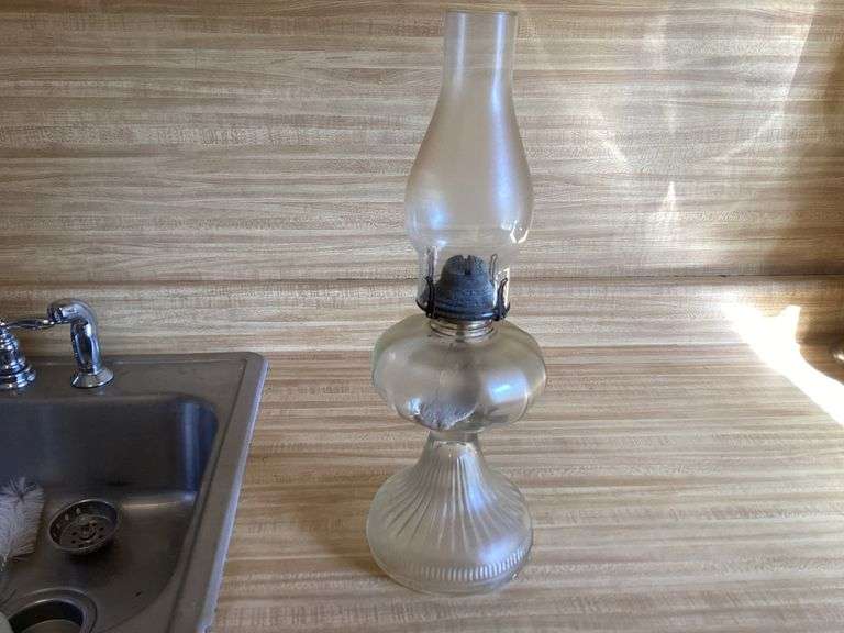 Clear Glass Oil Lamp with Chimney image