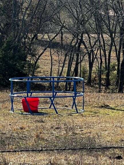 Round Hay Feeder with Bucket image