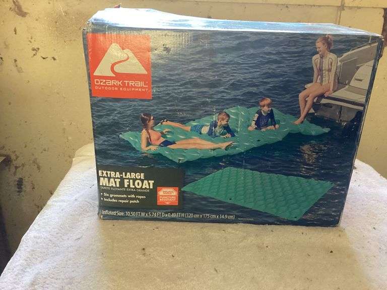 Ozark Trail Extra Large Mat Float image