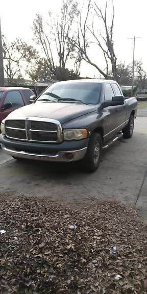 Dodge Ram 1500 Pickup Truck image