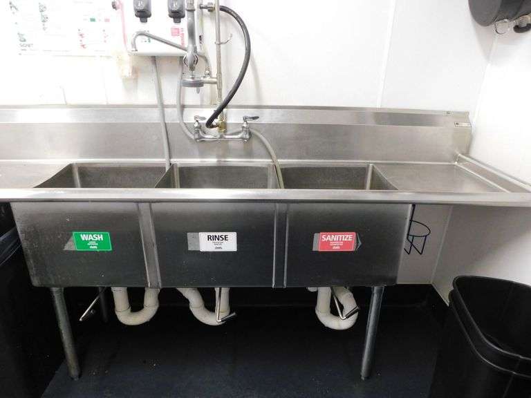 John Boos SS 3-Compartment Deep Bowl Sink w/Drainboards & Spray-Off image