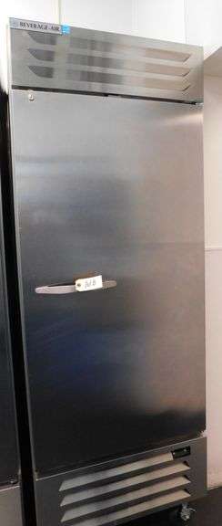 Beverage-Air RB27HC-1S Single Solid Door Reach-In Refrigerator image