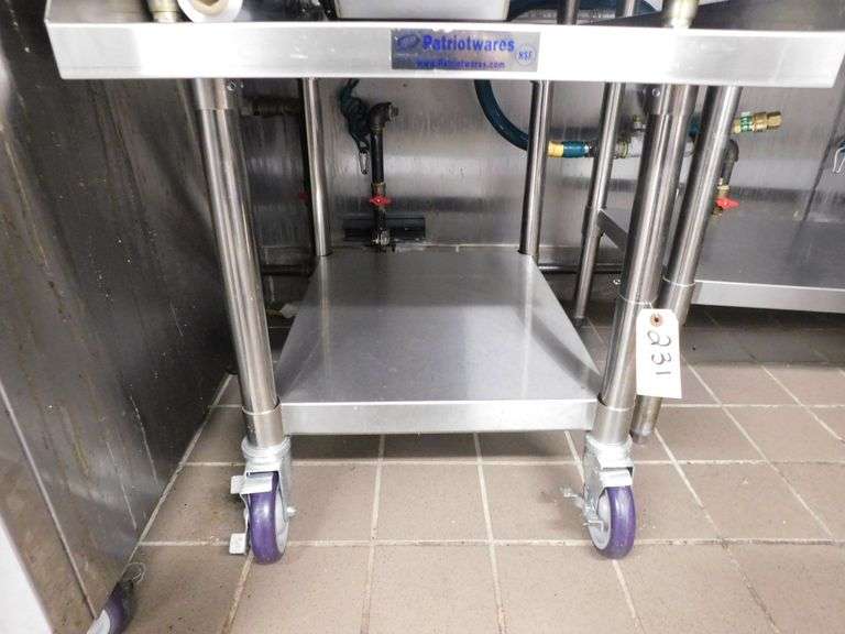 Patriowares Equipment Stand on Casters image
