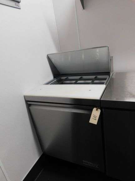 Motak MST-28-X Sandwich/Salad Prep Table image