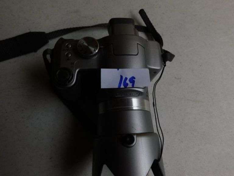 Panasonic Lumix DMC-F28 Camera image