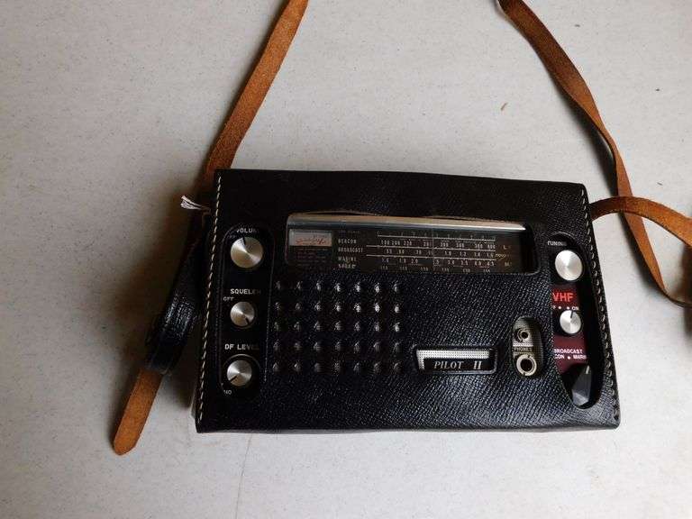 Nove-Tech Pilot II Radio image