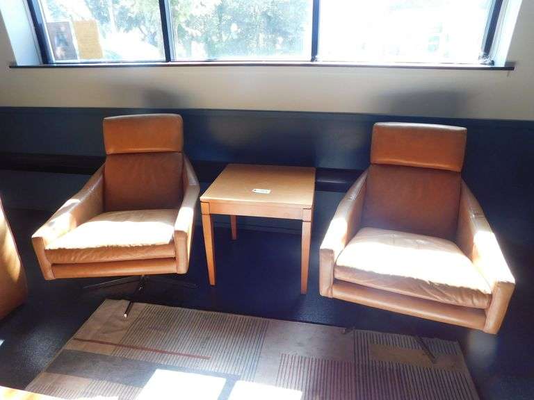 (2) Brown Leather Lounge Chairs w/side Table image