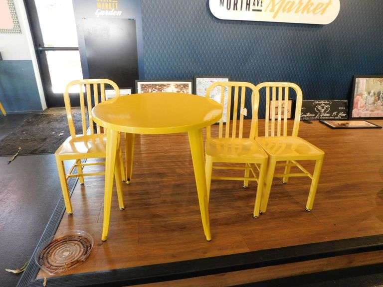 30" Yellow Metal Table w/ (3) Matching Chairs image