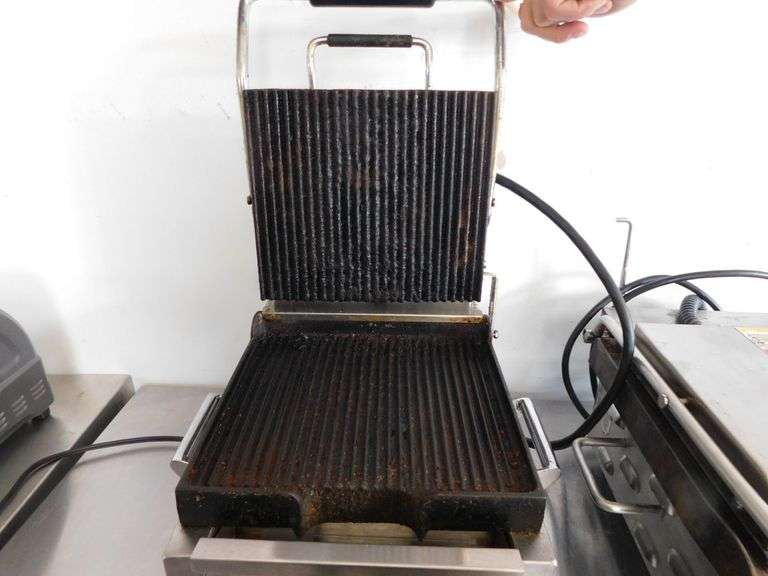 Waring Panini Perfetto Compact Grill image
