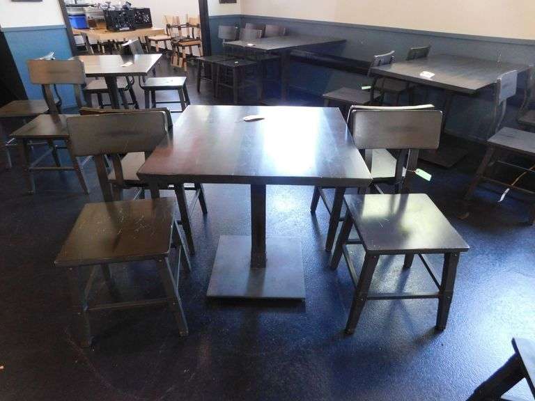 30"x30" Wood Pedest Table w/4 Matching Dining Chairs w/Backrest image