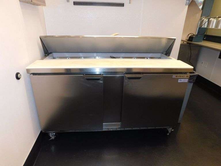 Beverage-Air SPE60HC-16 Sandwich/Salad Prep Table (Empty) image