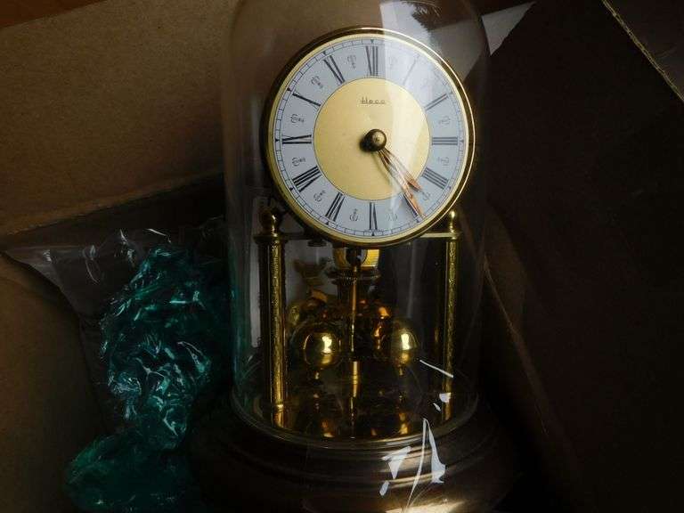 Heco Regulator Clock image