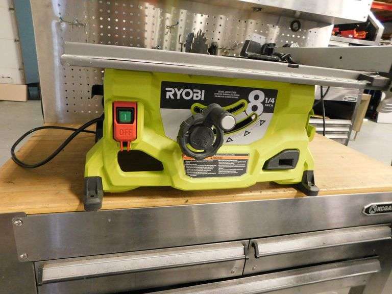 Ryobi RTS08 Table Saw, 8 1/4"
