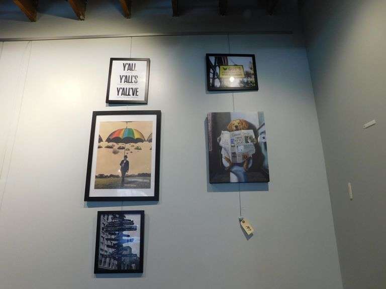 (5) Misc. Wall Hangings image