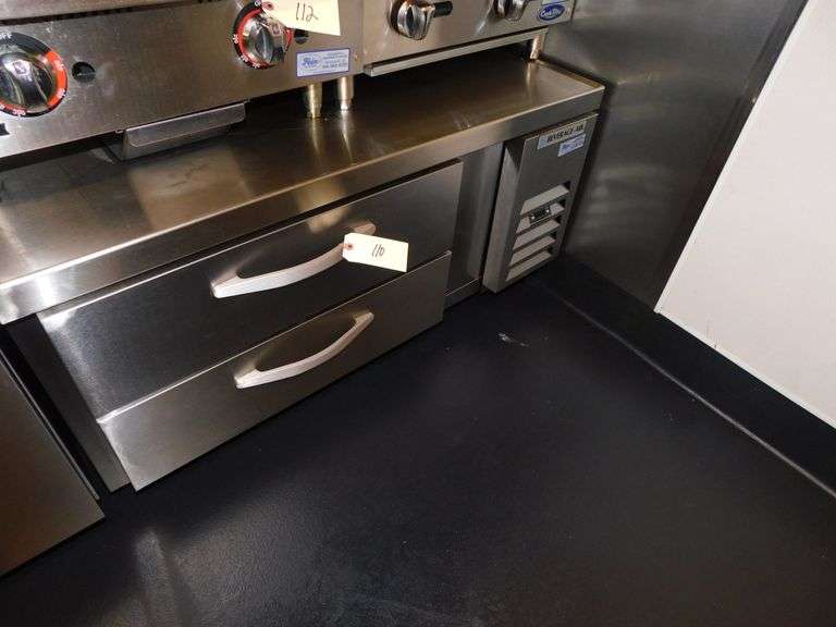 Beverage-Air WTRCS48HC Chef Base w/Drawers image