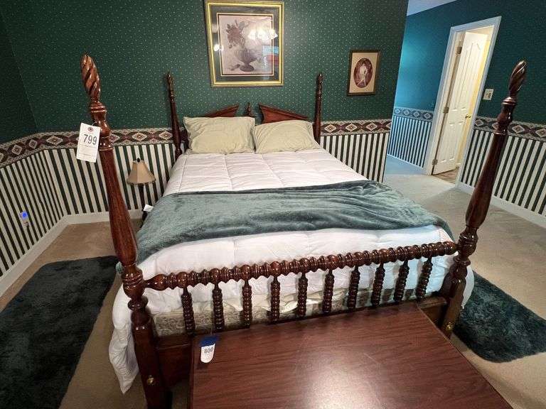 4-Post Bed (Full Size)