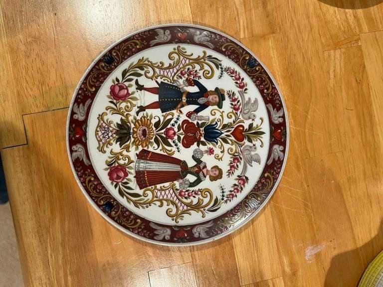 (6) Decorative Plates