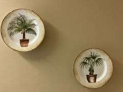 Home Décor (Contents of Bathroom)