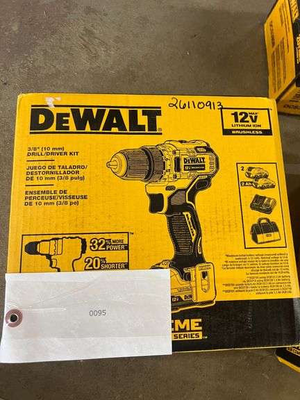 Dewalt Extreme Sub-Compact Series Drill image